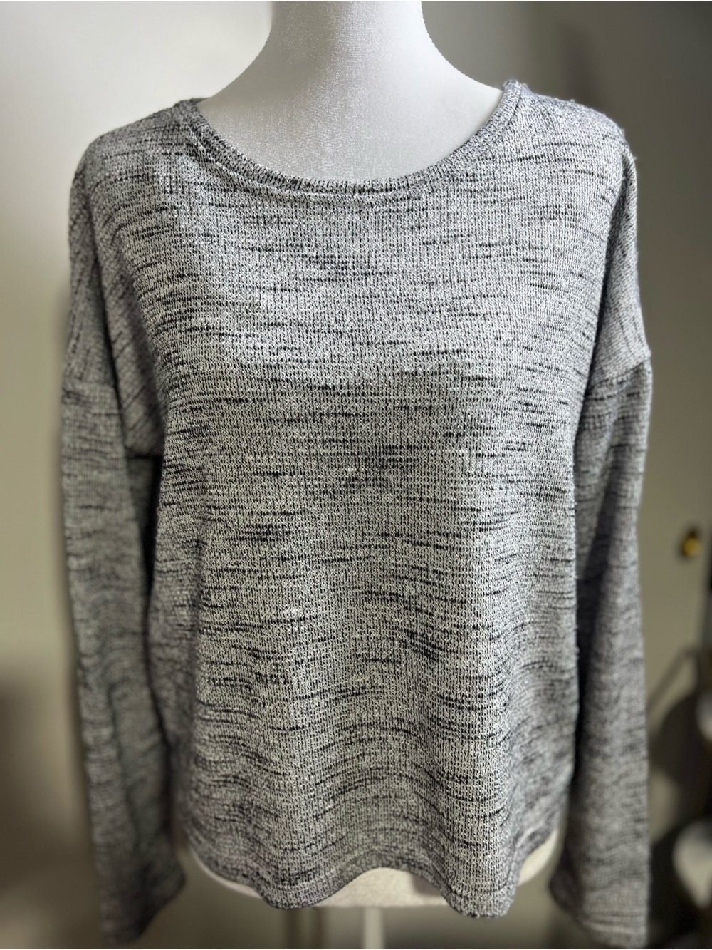 Forever 21 Marled Light Gray Crewneck Sweater